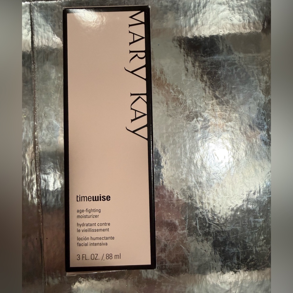 Mary Kay Timewise Age-Fighting Moisturizer - Cream